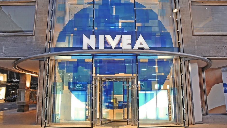 NIVEA Haus Eingangsportal Hamburg