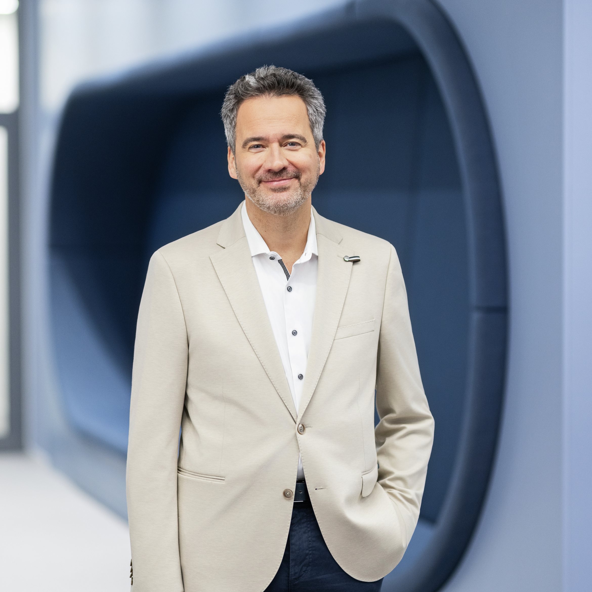 Vincent Warnery, Chief Executive Officer