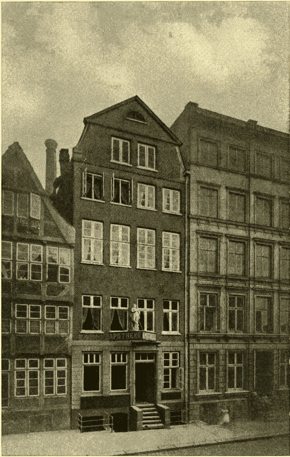 BEIERSDORF’S EARLY PRODUCTS