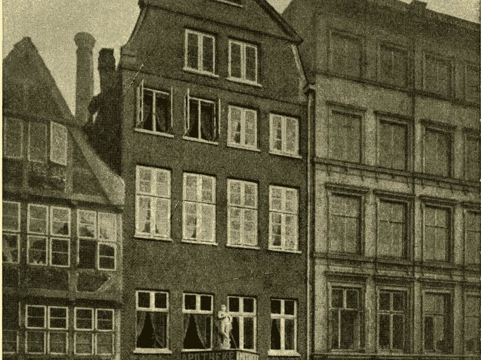 BEIERSDORF’S EARLY PRODUCTS